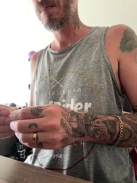 Snapshot of xtrppyx chatting on September 2025 10:50:01 AM xtrppyx online show from September 2025 10:50:01 AM