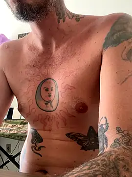 Snapshot of xtrppyx chatting on October 2025 12:13:02 PM xtrppyx online show from October 2025 12:13:02 PM