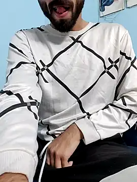 TOPMOON001 online show from February 2025 11:36:01 AM