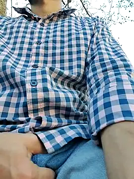 TOPMOON001 online show from March 2025 10:49:02 AM