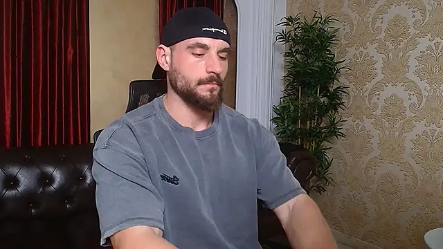 AdamJamesonn online show from March 2025 05:45:02 AM