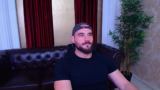 AdamJamesonn online show from September 2025 05:33:01 AM