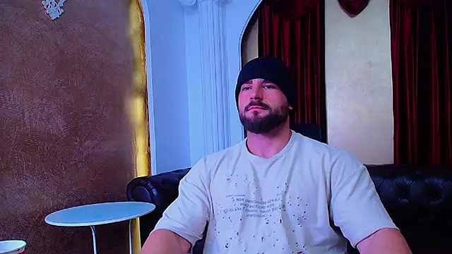 AdamJamesonn online show from October 2025 04:26:01 AM