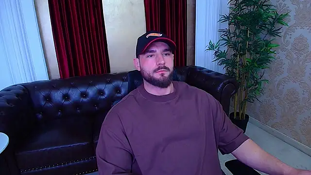 AdamJamesonn online show from November 2025 06:02:02 AM