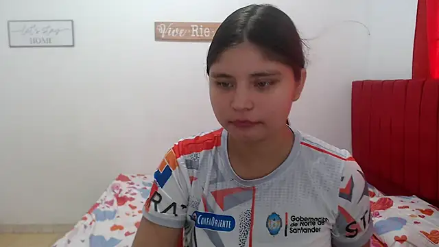 Snapshot of diva_sexyhot chatting on January 2025 02:35:01 PM diva sexyhot online show from January 2025 02:35:01 PM