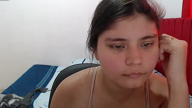 Snapshot of diva_sexyhot chatting on February 2025 02:53:02 PM diva sexyhot online show from February 2025 02:53:02 PM