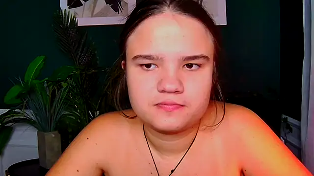 AdeleCruz online show from November 2025 01:11:01 PM