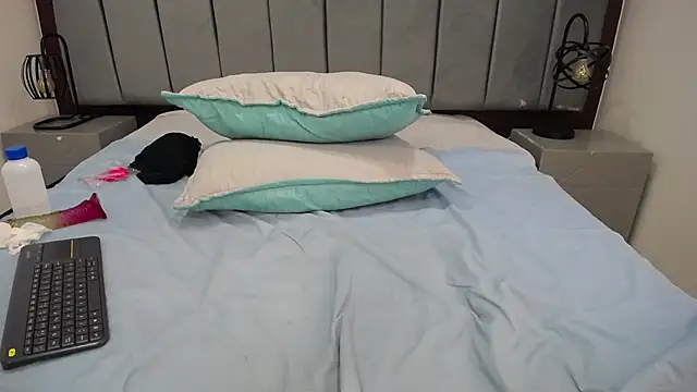 VickyBoobss online show from March 2025 04:57:02 PM