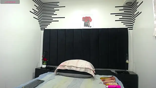 VickyBoobss online show from October 2025 07:55:01 PM