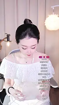 Snapshot of Zoe-99 chatting on September 2025 03:11:02 PM Zoe-99 online show from September 2025 03:11:02 PM