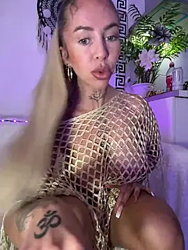 CheekyChels online show from February 2026 04:10:02 PM