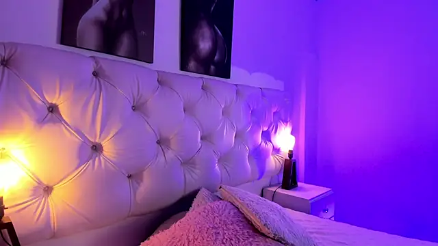 kathy bakerr online show from November 2025 01:33:02 PM