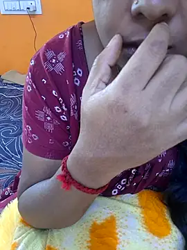 Snapshot of kanikasree chatting on July 2026 03:15:02 AM kanikasree online show from July 2026 03:15:02 AM