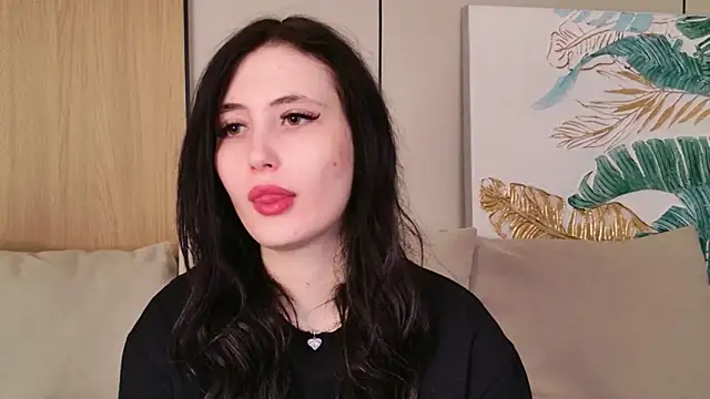 EmmaLawrens online show from March 2026 10:39:01 AM