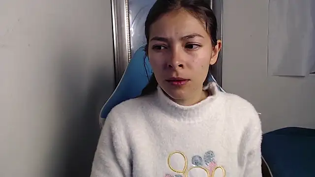 Snapshot of Aleska_Miami chatting on September 2025 01:44:02 PM Aleska Miami online show from September 2025 01:44:02 PM