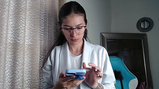 Snapshot of Aleska_Miami chatting on September 2025 01:46:01 PM Aleska Miami online show from September 2025 01:46:01 PM