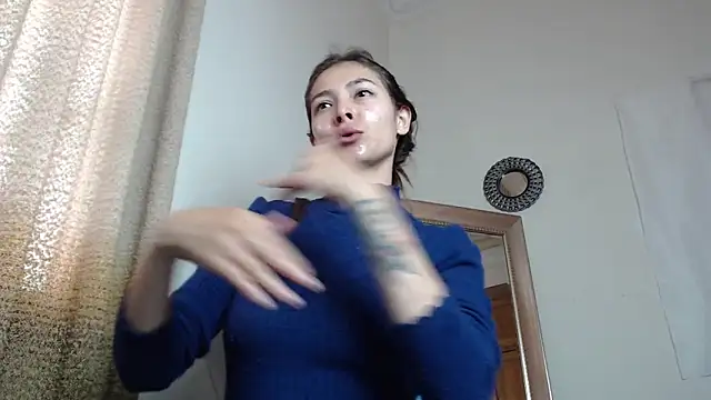 Snapshot of Aleska_Miami chatting on September 2025 02:07:02 PM Aleska Miami online show from September 2025 02:07:02 PM