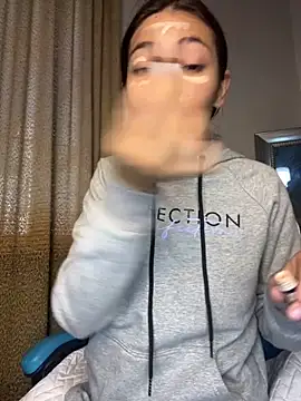 Snapshot of Aleska_Miami chatting on September 2025 02:11:02 PM Aleska Miami online show from September 2025 02:11:02 PM