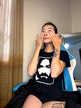 Snapshot of Aleska_Miami chatting on October 2025 02:02:01 PM Aleska Miami online show from October 2025 02:02:01 PM