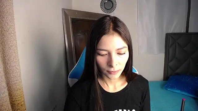 Snapshot of Aleska_Miami chatting on October 2025 02:39:01 PM Aleska Miami online show from October 2025 02:39:01 PM