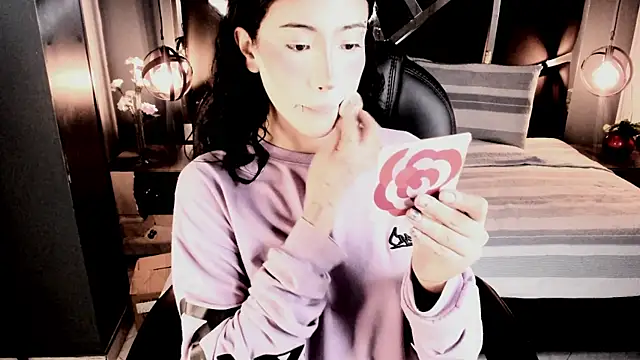 vaiolethsan   online show from December 2025 08:05:02 PM