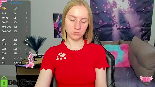 Snapshot of BeautyBlondy chatting on May 2026 12:23:02 PM BeautyBlondy online show from May 2026 12:23:02 PM
