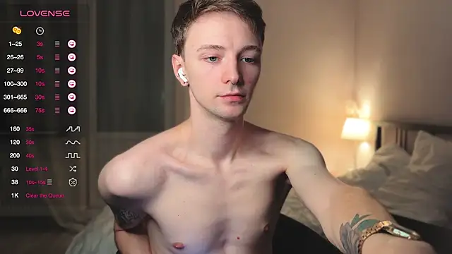 Calvin Polanski online show from November 2025 04:07:02 PM