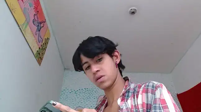 boysLittle online show from February 2025 11:55:02 AM