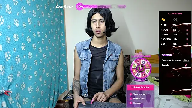 boysLittle online show from November 2025 05:24:02 PM