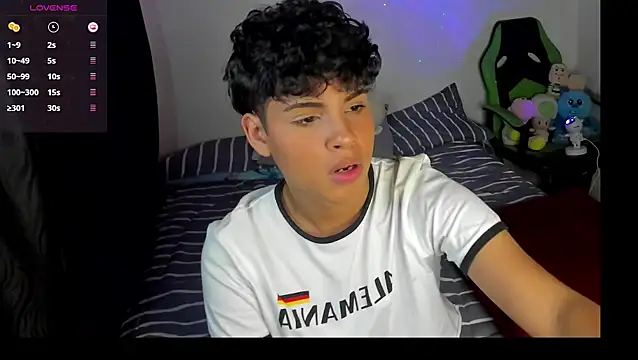 Snapshot of dani_angels__ chatting on January 2025 03:11:02 AM dani angels online show from January 2025 03:11:02 AM