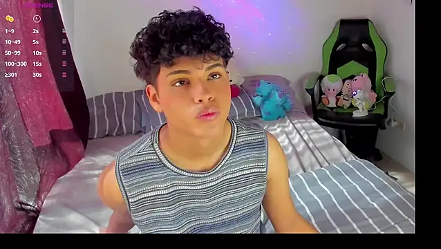 Snapshot of dani_angels__ chatting on February 2025 08:13:02 PM dani angels online show from February 2025 08:13:02 PM