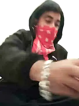 Snapshot of 13lusty chatting on January 2025 04:59:01 AM 13lusty online show from January 2025 04:59:01 AM