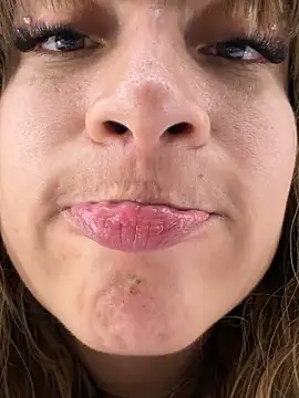 NyxAndria 1 online show from April 2026 02:06:01 AM