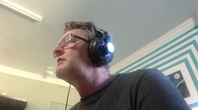 Snapshot of itsmeyes69 chatting on January 2025 06:53:02 AM itsmeyes69 online show from January 2025 06:53:02 AM