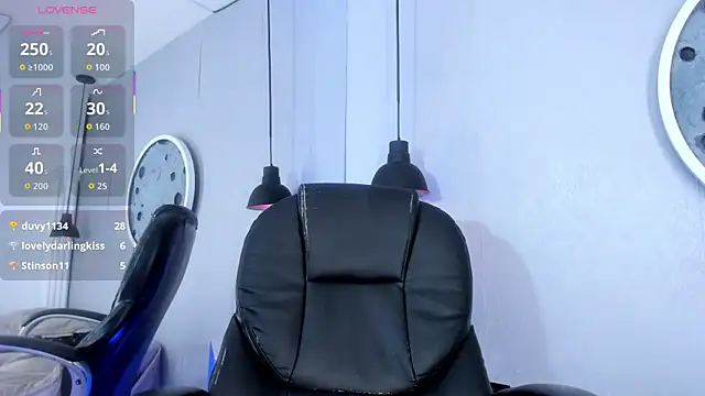 Sara conde online show from October 2025 04:08:02 PM