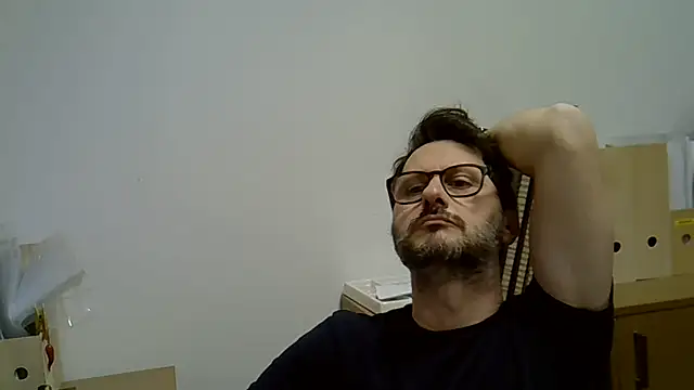 Snapshot of Cellino4 chatting on January 2025 05:23:01 PM Cellino4 online show from January 2025 05:23:01 PM