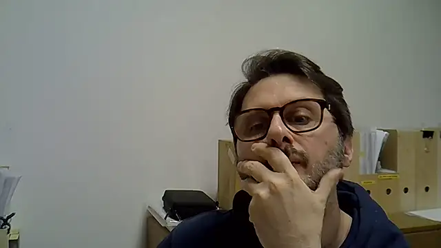 Snapshot of Cellino4 chatting on February 2025 05:07:01 PM Cellino4 online show from February 2025 05:07:01 PM