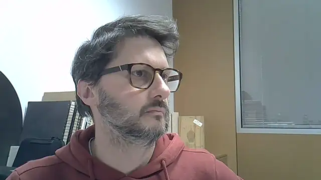 Snapshot of Cellino4 chatting on February 2025 04:48:02 PM Cellino4 online show from February 2025 04:48:02 PM