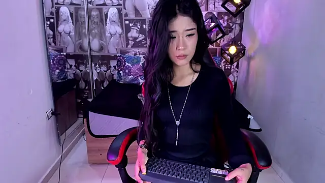Snapshot of Lil_ceyy chatting on September 2025 07:19:02 PM Lil ceyy online show from September 2025 07:19:02 PM