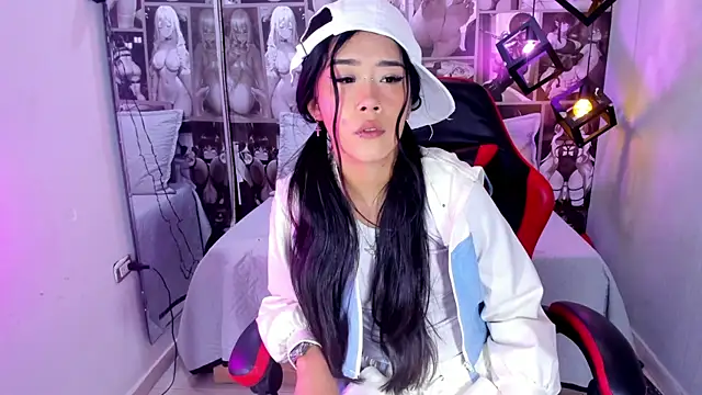 Snapshot of Lil_ceyy chatting on October 2025 07:46:02 PM Lil ceyy online show from October 2025 07:46:02 PM