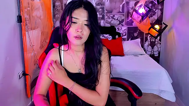 Snapshot of Lil_ceyy chatting on October 2025 08:03:02 PM Lil ceyy online show from October 2025 08:03:02 PM