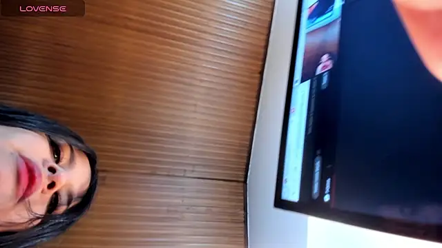 Snapshot of _Daniela_hot_1 chatting on March 2025 09:27:02 AM  Daniela hot 1 online show from March 2025 09:27:02 AM