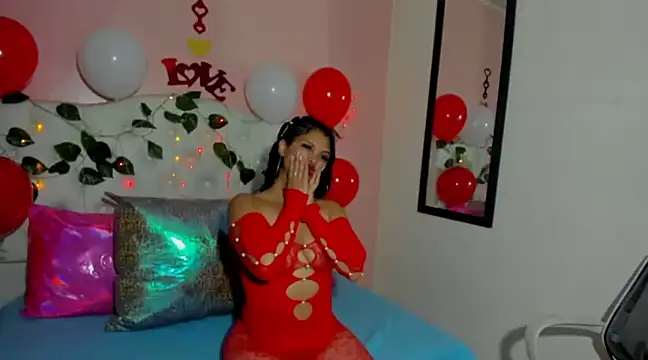 EmmySweett2 online show from February 2025 01:29:01 PM