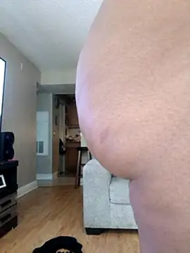 chocolatechipkukky85 online show from January 2025 04:44:01 PM