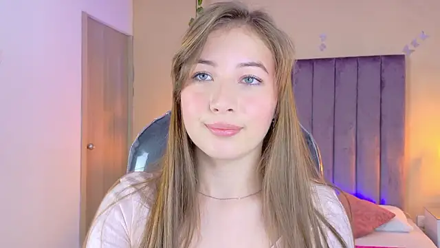 Dahlia Rousse online show from March 2026 07:36:02 AM