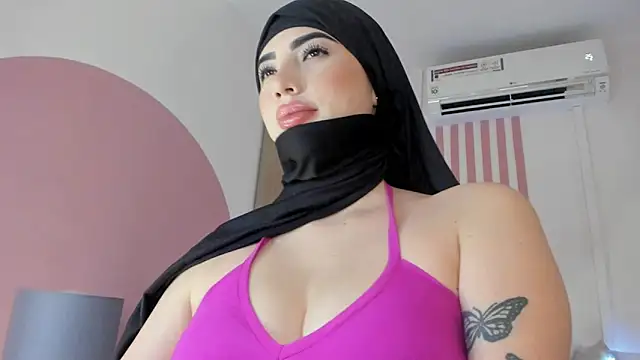 taylorsmiiith  online show from January 2026 08:10:02 PM