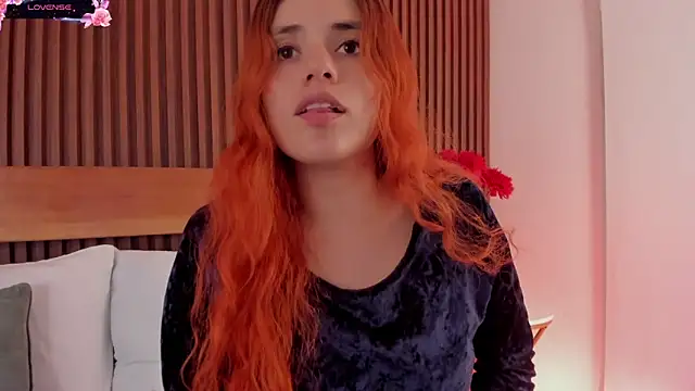 Snapshot of alliss_ginger_ chatting on April 2026 08:31:02 PM alliss ginger online show from April 2026 08:31:02 PM