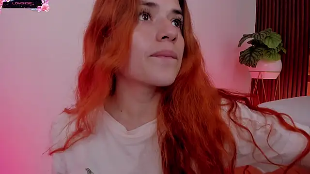 Snapshot of alliss_ginger_ chatting on April 2026 01:25:02 AM alliss ginger online show from April 2026 01:25:02 AM