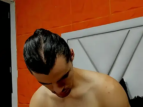 Snapshot of maxi_styles chatting on February 2026 11:17:01 AM maxi styles online show from February 2026 11:17:01 AM