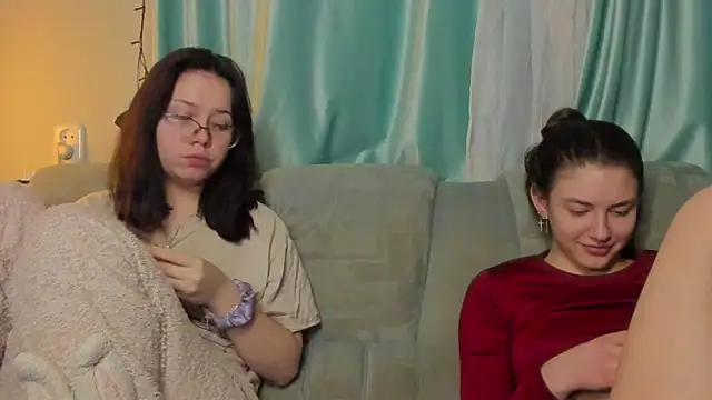 honey love honeyy online show from January 2025 06:28:01 PM